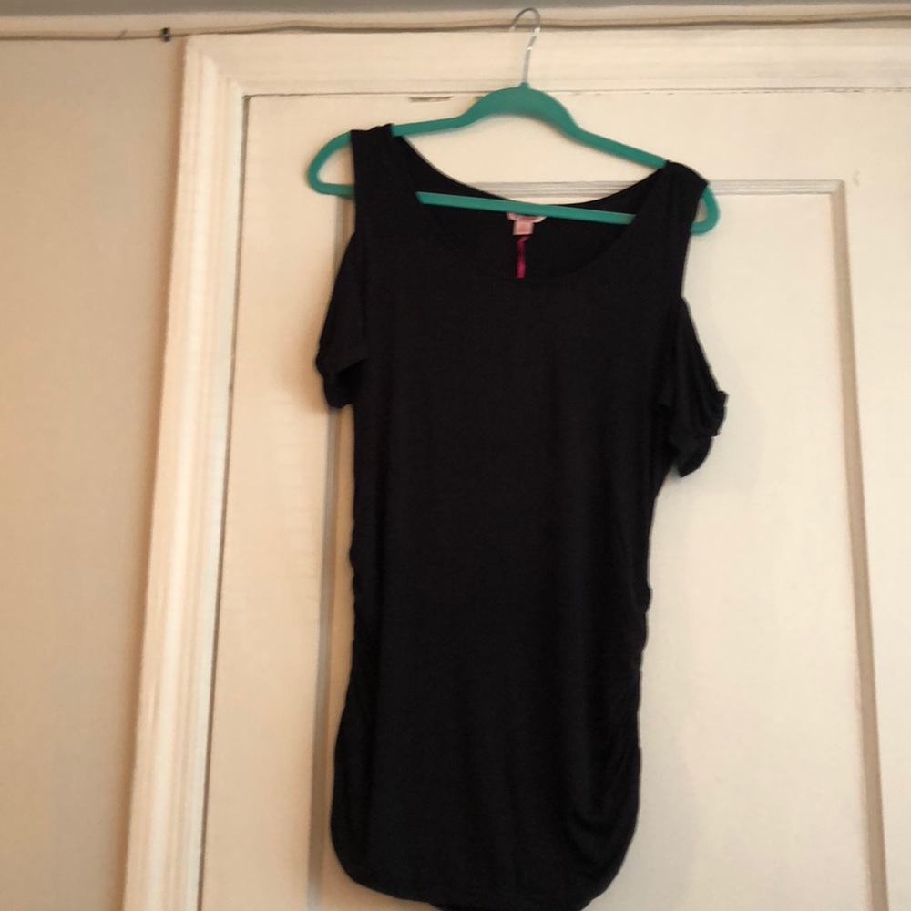 Candies Cinched-sides Cold-shoulder top